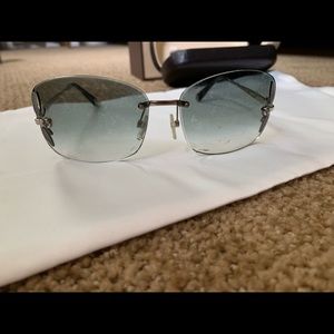 LOUIS VUITTON Dark gray  Lily Sunglasses Z0308U